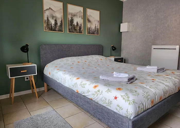 Le Nid Du Calice Hébergement de vacances