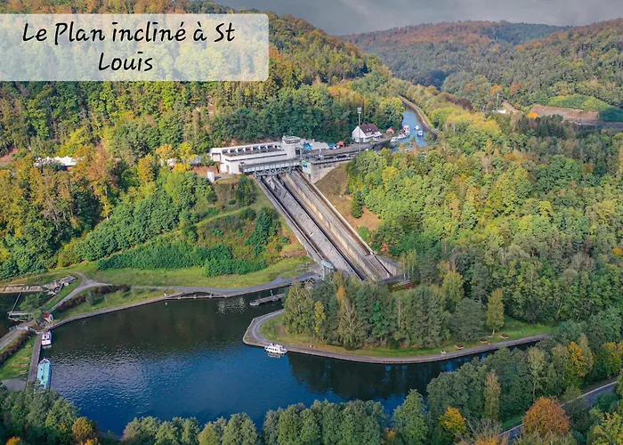 Le Nid Du Calice Hébergement de vacances Abreschviller